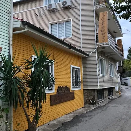 Merkez Kaleici Muhtesem Harika Balkonlu
