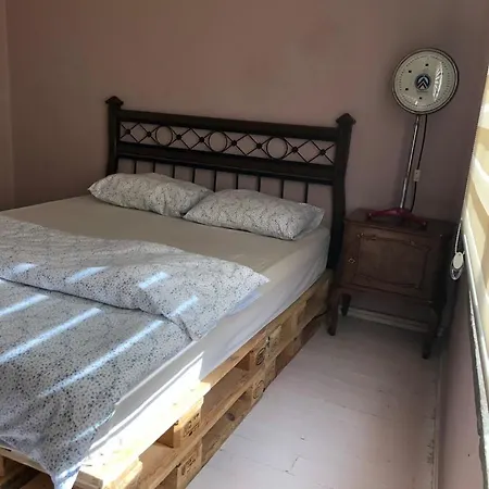 Merkez Kaleici Muhtesem Harika Balkonlu *