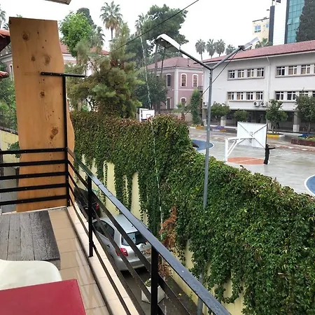Διαμέρισμα Merkez Kaleici Muhtesem Harika Balkonlu