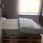 Merkez Kaleici Muhtesem Harika Balkonlu Apartman Antalya