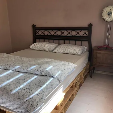 Merkez Kaleici Muhtesem Harika Balkonlu *