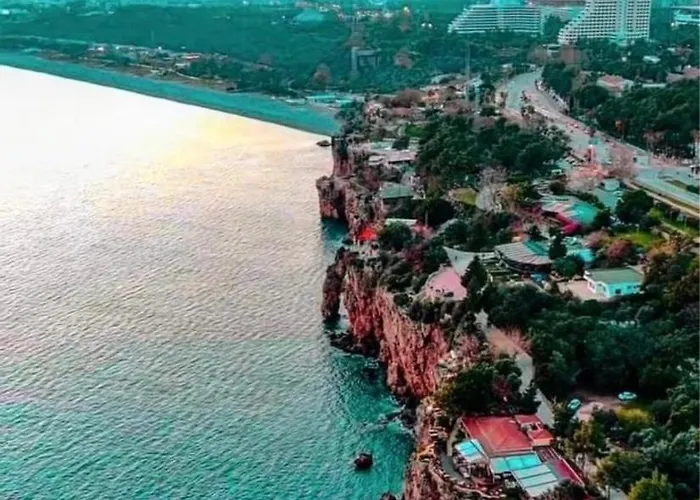Merkez Kaleici Muhtesem Harika Balkonlu * Antalya