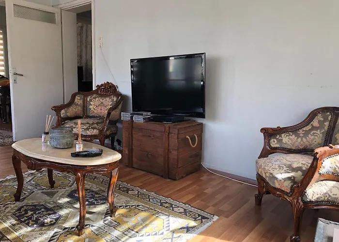 Apartman Merkez Kaleici Muhtesem Harika Balkonlu *