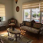 Merkez Kaleici Muhtesem Harika Balkonlu Apartament *