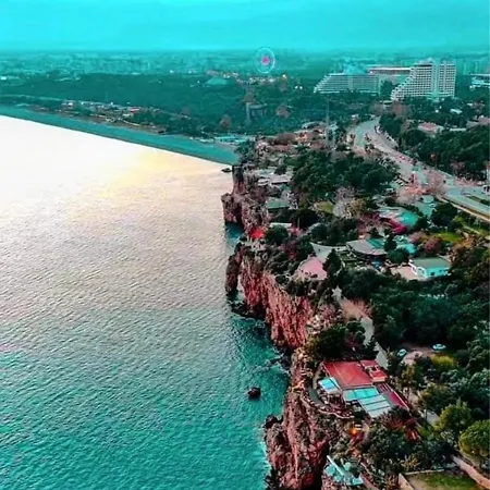 Merkez Kaleici Muhtesem Harika Balkonlu * Antalya
