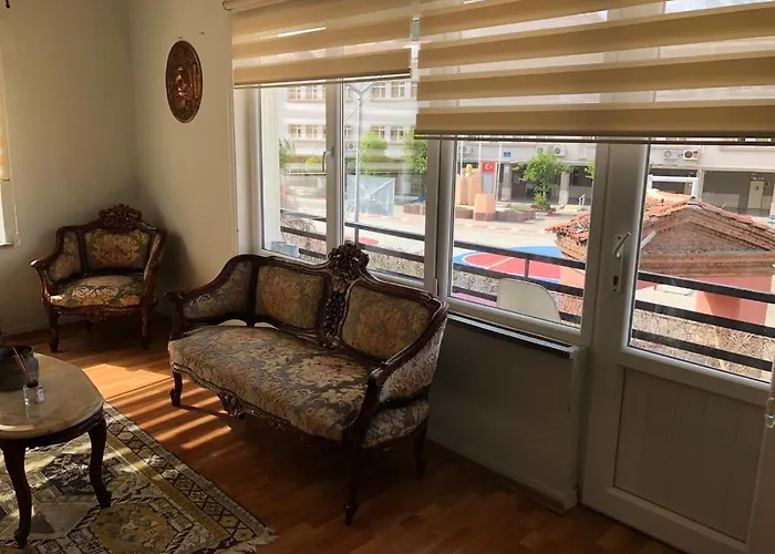 Merkez Kaleıçı Muhteşem Harıka Balkonlu Daire *