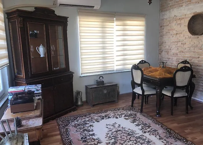 Daire Merkez Kaleıçı Muhteşem Harıka Balkonlu Antalya