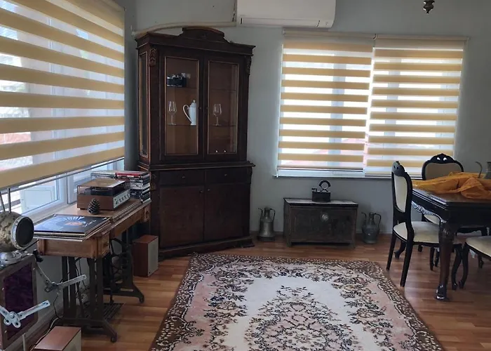 Merkez Kaleıçı Muhteşem Harıka Balkonlu Daire Antalya